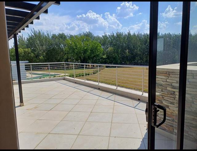 5 BEDROOM PROPERTY TO RENT IN LANSERIA